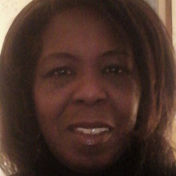 Meet your Posher, Joyce - Picture 1 of 1